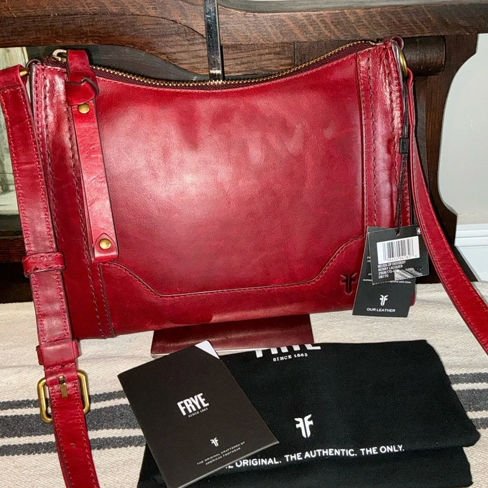 NWT Frye Leather Melissa Zip Top Saddle Crossbody Berry Lacquer Red MSRP $198
